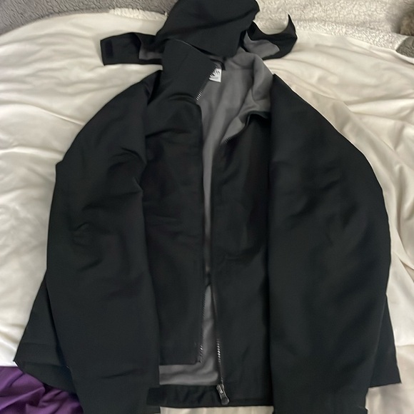 Lightly lined with fleece raincoat - Picture 1 of 3